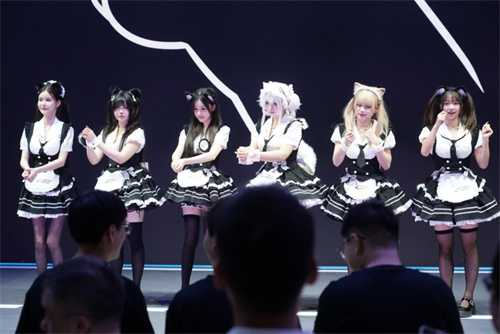 鹅鸭杀电竞主播擂台赛上演 金山世游展台持续引爆热度