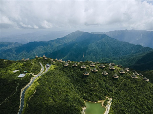 湖南头部移动游戏企业如何构建其玩家狂欢IP，从帝国手游五周年到“草花粉丝节”